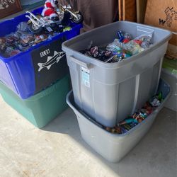 Toy’s Collectibles  