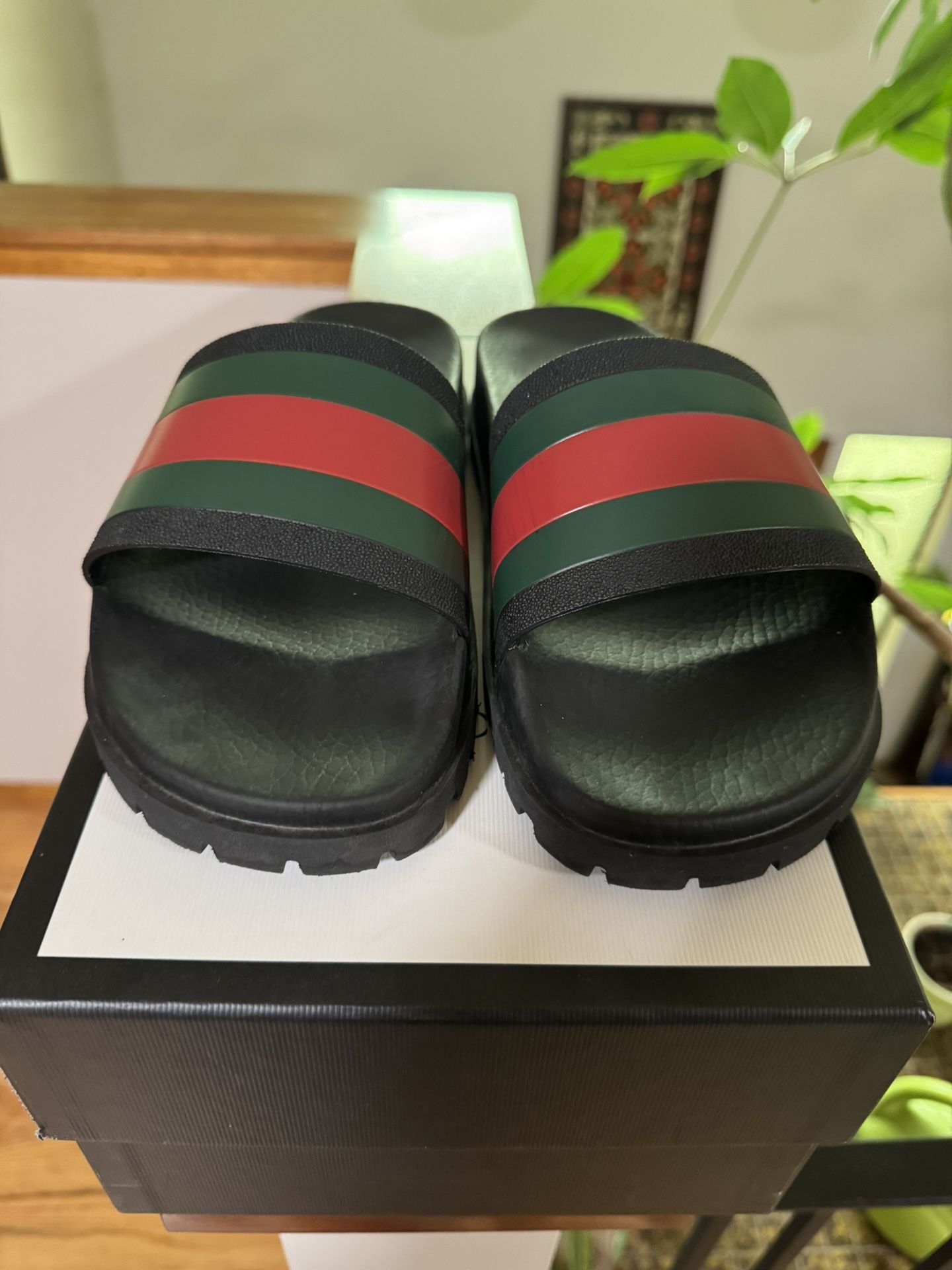 Men’s Gucci Slides