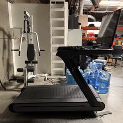 Peloton Tread Plus VERY Good Condition