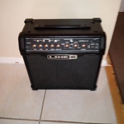 LINE 6 Guitar Amplifier