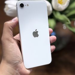 iPhone SE Unlocked