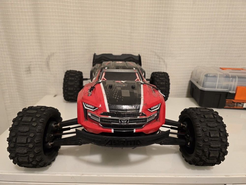 Arrma KRATON Blx 6s