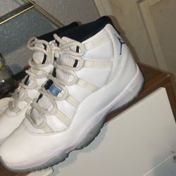 Jordan 11 Legends Blues 