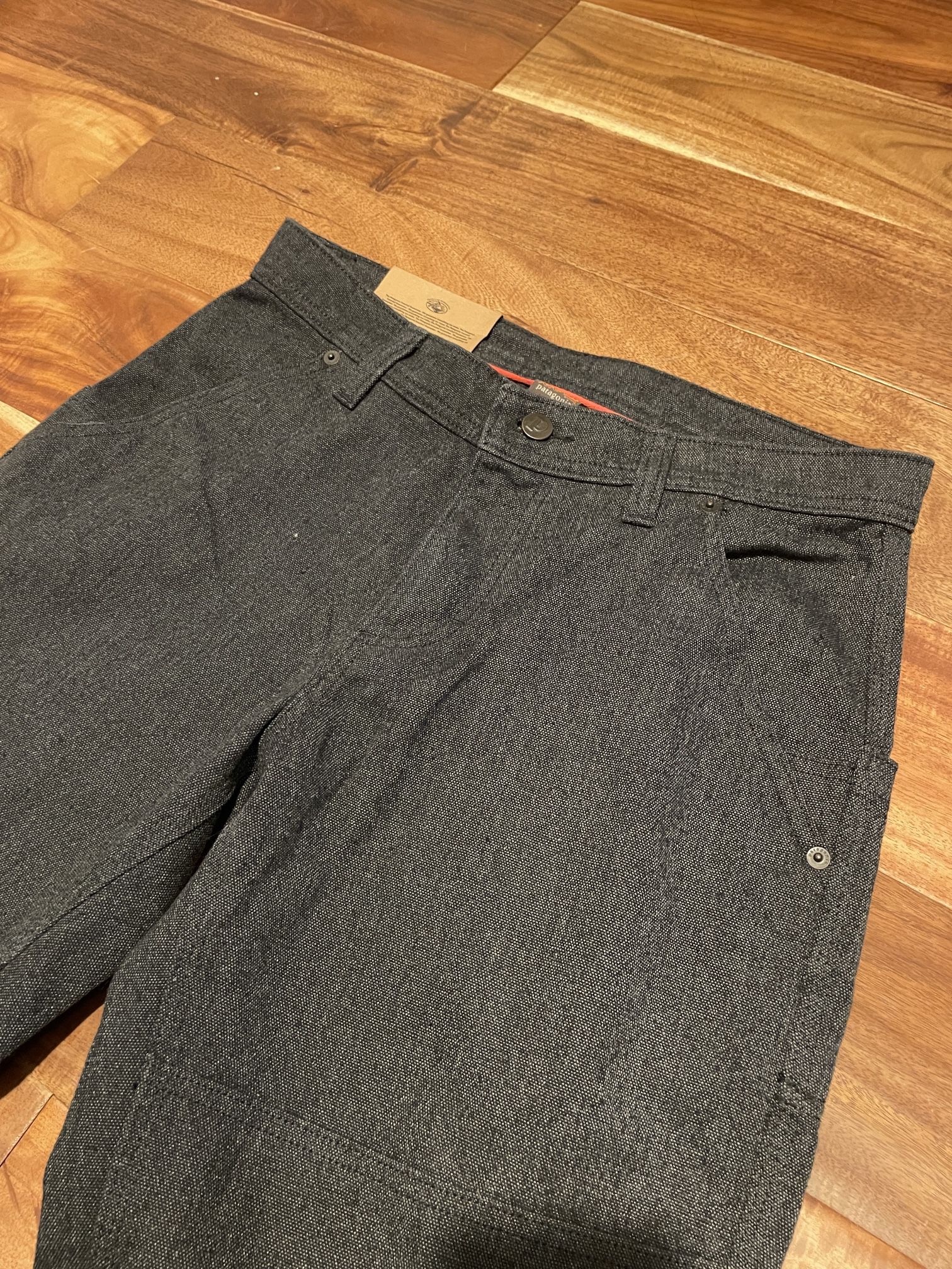 Brand New Patagonia Jeans Size 6