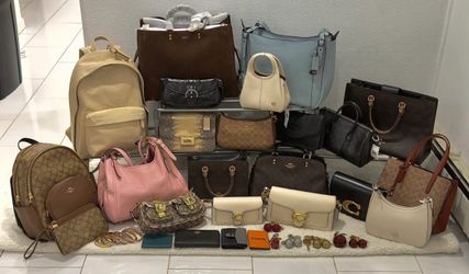 Coach collection dm offer/ trade
