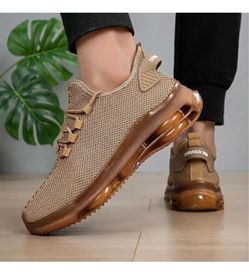 Casual sport shoes 8.5