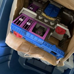 Big Bunch Of Batman Toys 