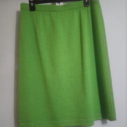 St. John Collection Sz 12 Lime Green Skirt "READ" EUC 