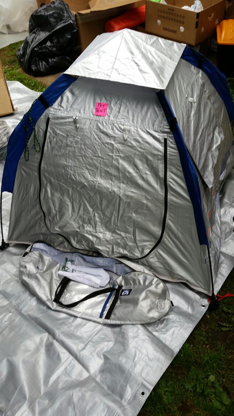 ABO Gear Instent Dog Haus - Dog Tent LOCAL PICKUP ONLY!!! WILL NOT SHIP