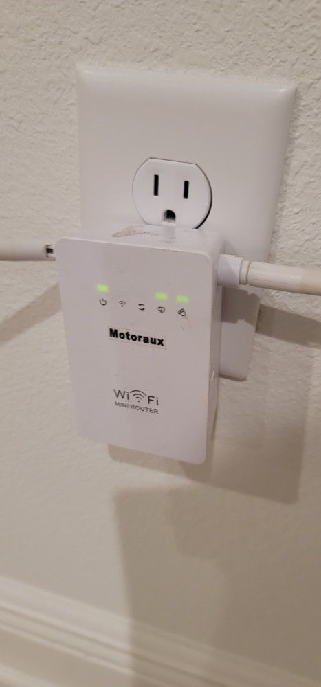 To Wi-fi Extenders Motoraux Wireless-N AP/Repeater/Router With RJ-45 Cable And Netgear 