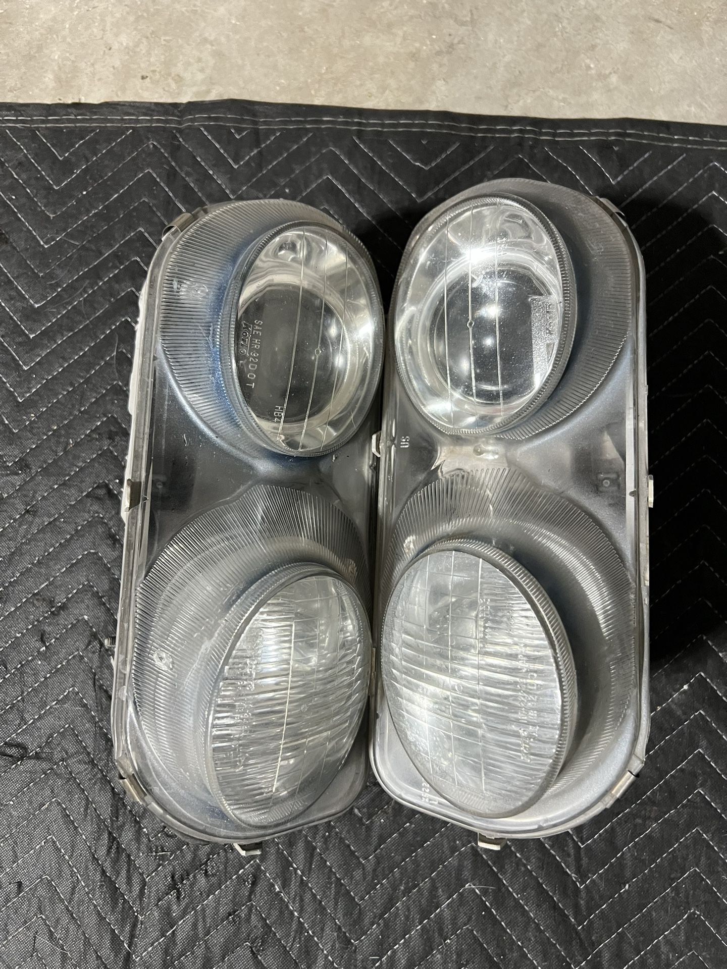 Acura Integra Headlights