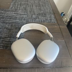 Apple AirPods Max – Silver 