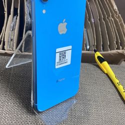 iPhone XR Unlocked 128gb Like New