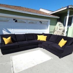 Black Living Spaces Sectional