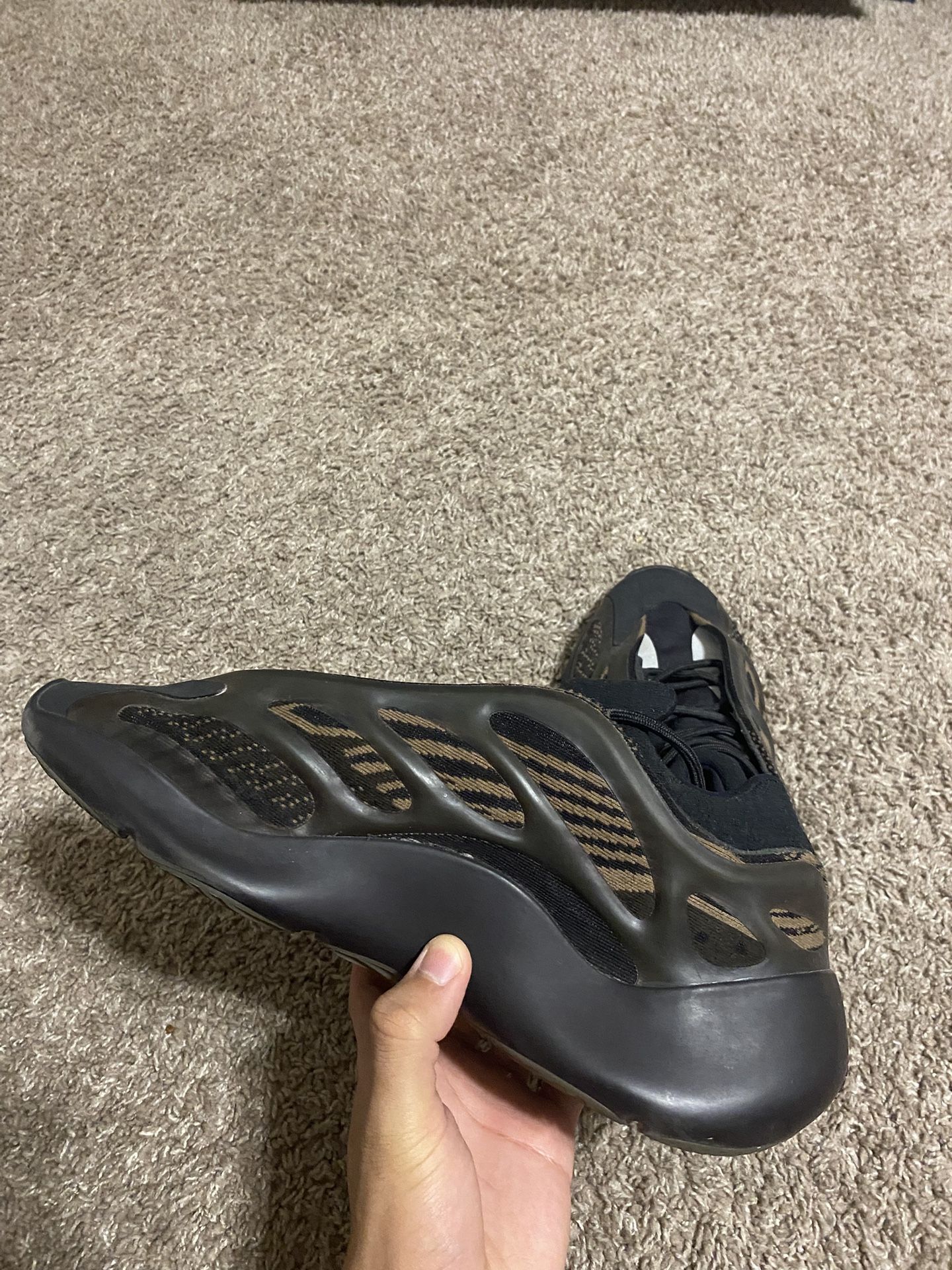 adidas Yeezy 700 V3 glow in dark