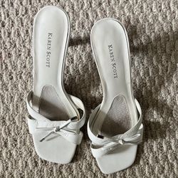 Karen Scott White Kitten Heels Size 7