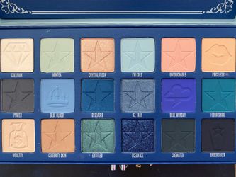 Blue blood palette