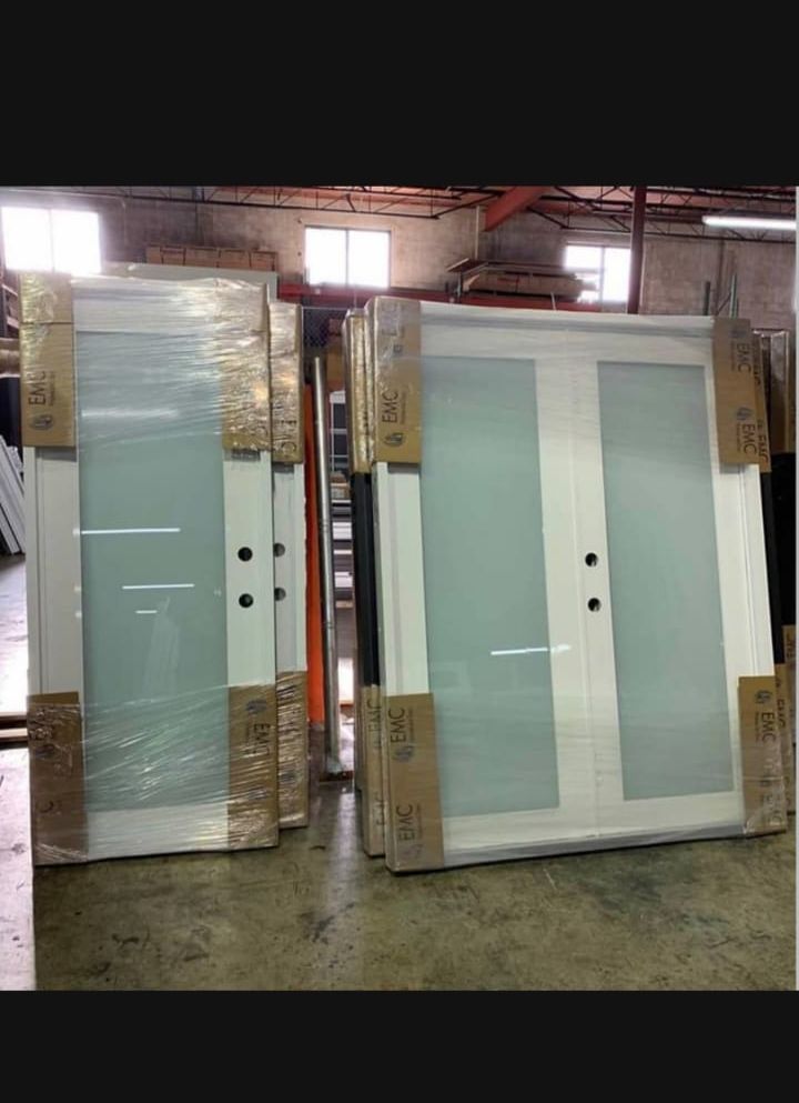 Puertas Y Ventanas Impacto Y Regular,Puertas De Cristales Para Baños,Espejos Y Cristales