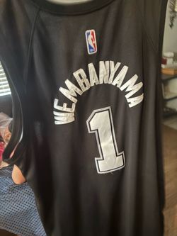 Wemby jersey L