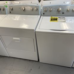 New Kenmore Washer and Dryer Set 
