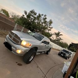 2006 Dodge Ram 1500 Mega Cab