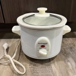 1.6 Quart Mini Slow Cooker - Continental Electric