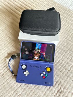 Retroid Pocket Flip 2 Retro Gaming Handheld