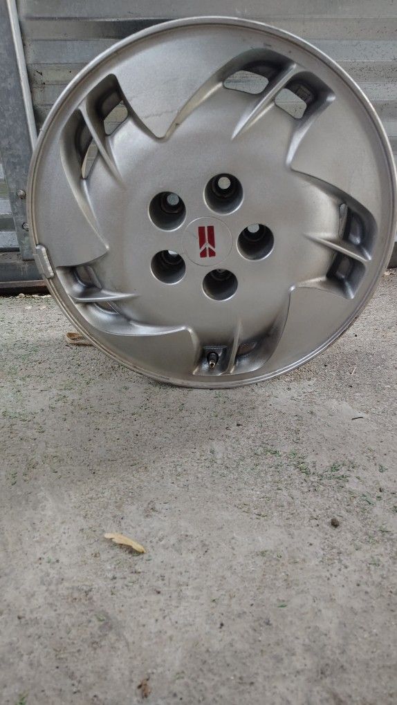 92-97 Oldsmobile Cutlass Supreme SL OEM WHEEL