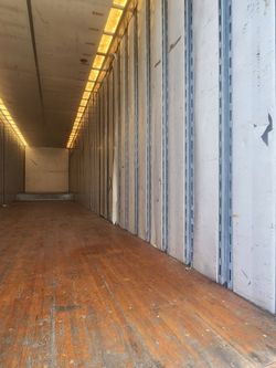 2000 Kentucky 50' Drop Deck