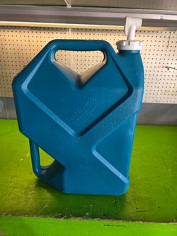 7 gallon water jug