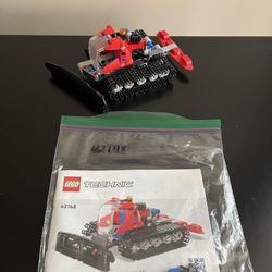 LEGO Technic Snow Groomer Set 42148 - 100% Complete W/ Instructions. No Box