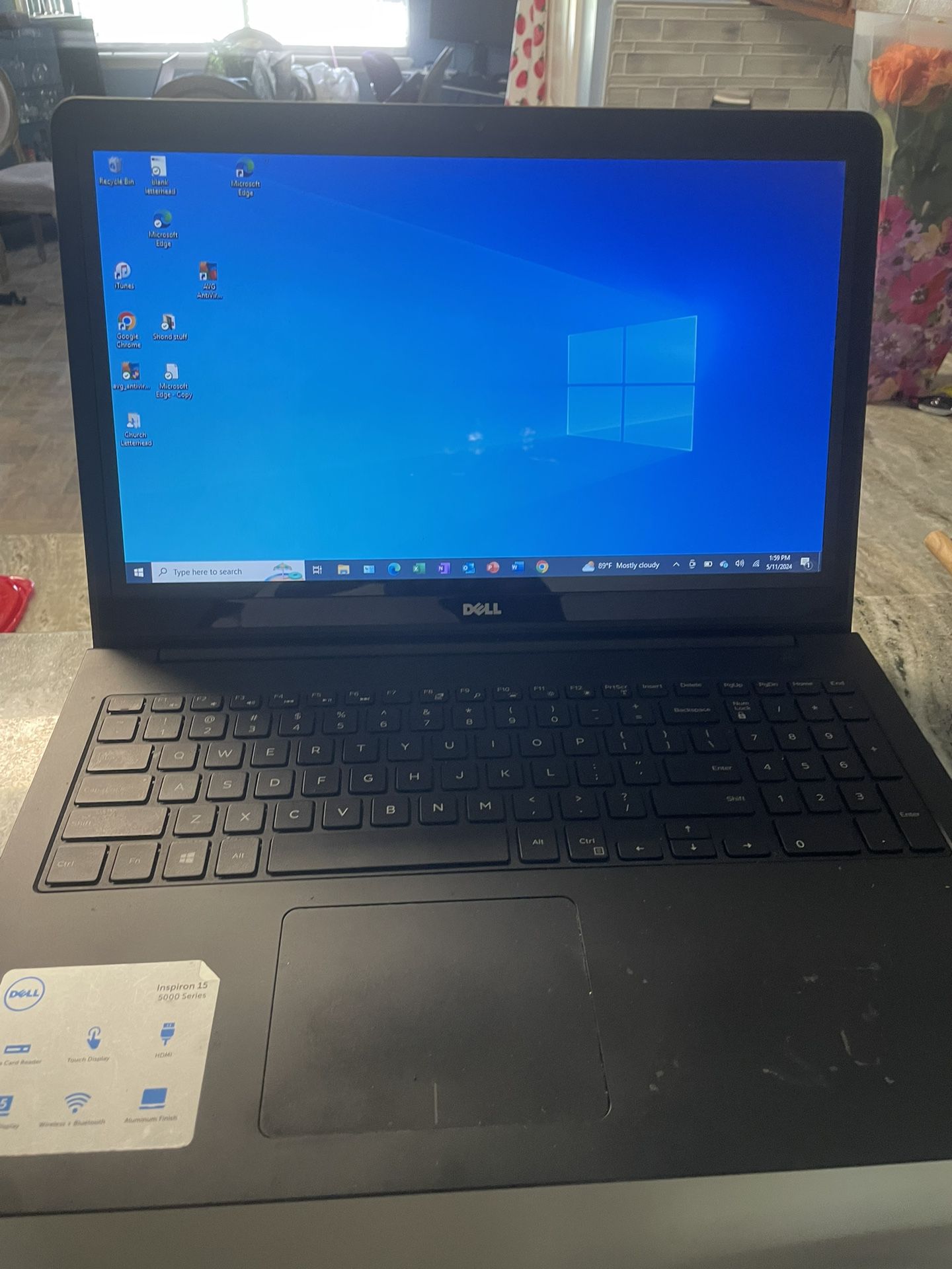 Dell Inspiron 15-5000 Laptop 
