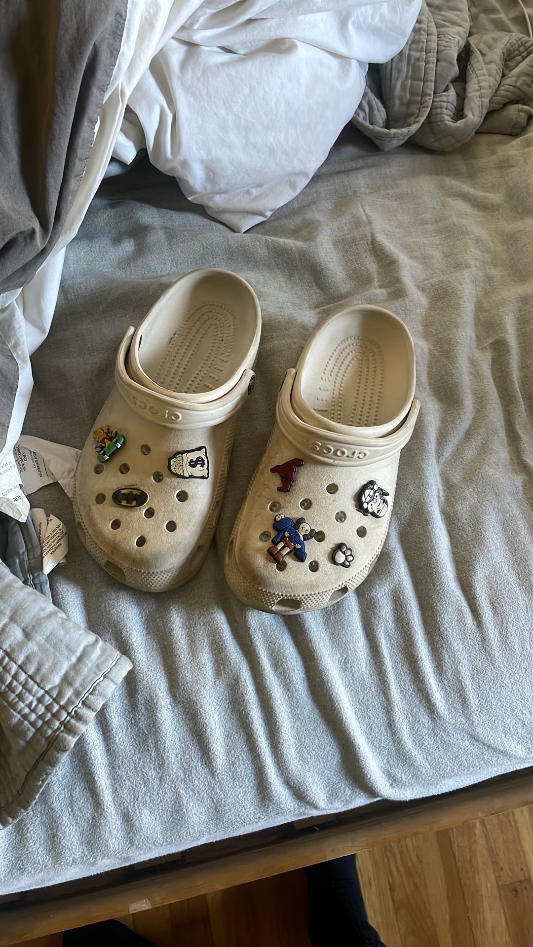 Crocs Size 8 Mens