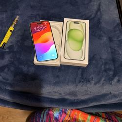 128 IPhone 15 Green 