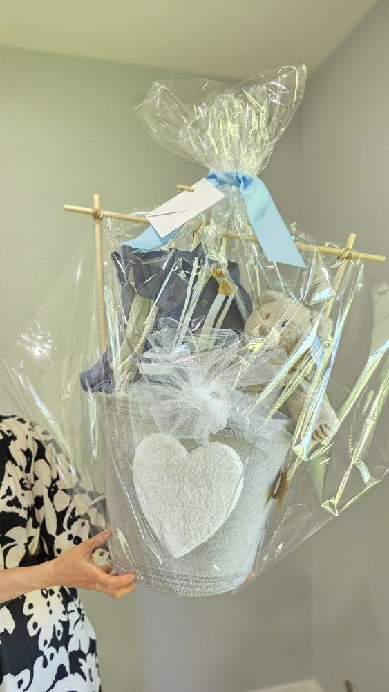 Bear Heart baby gift set