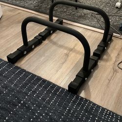 ROGUE BOLT TOGETHER PARALLETTE SET