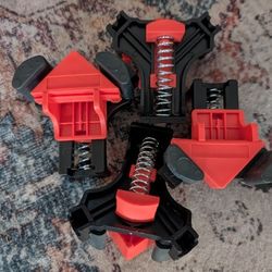 Adjustable Corner Clamps x 4