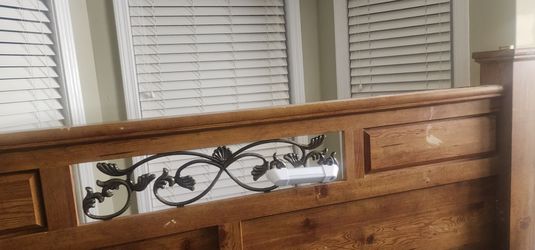 King size bed - Solid wood