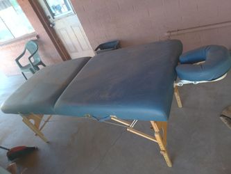 Massage table