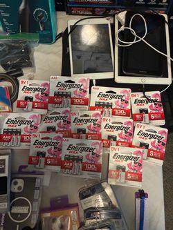 AA batteries and 9 v new box 📦 batteries 🔋 six dollars each new in a box