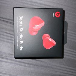 Beats Studio Buds