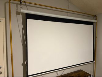 Projector screen