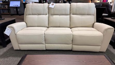 OM• $38 Initial • Brand New Living Room Reclining Sofa and Loveseat Couch Furniture Set