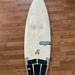 Orion Surfboard 5’9 Menace 2 