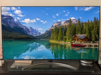 65 inch LG smart tv & FREE wall mount