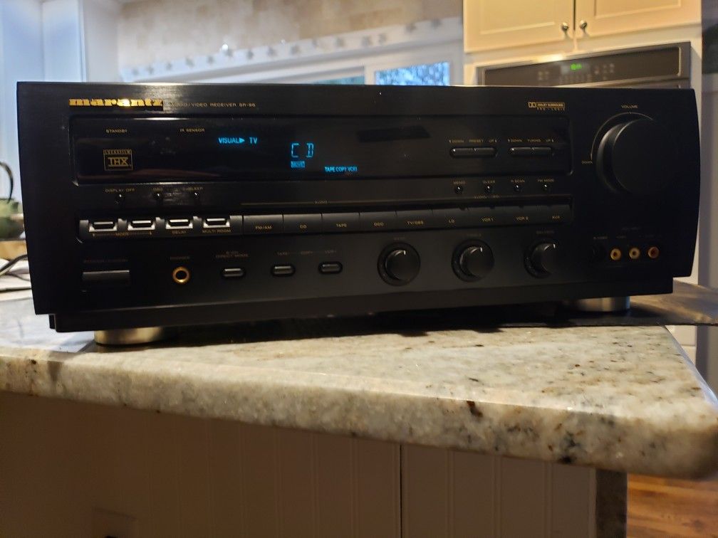 Superb Marantz SR-96 Audio//Video Receiver Stereo.
