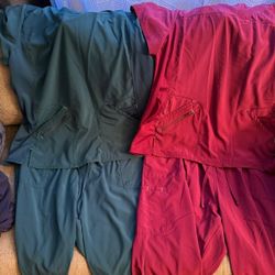 Female Scrubs Set (Top & Bottom) 2XL