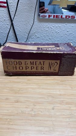 Universal Food & Meat Chopper No. 2