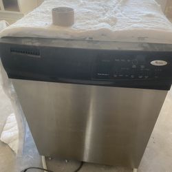 Whirlpool Dishwasher 