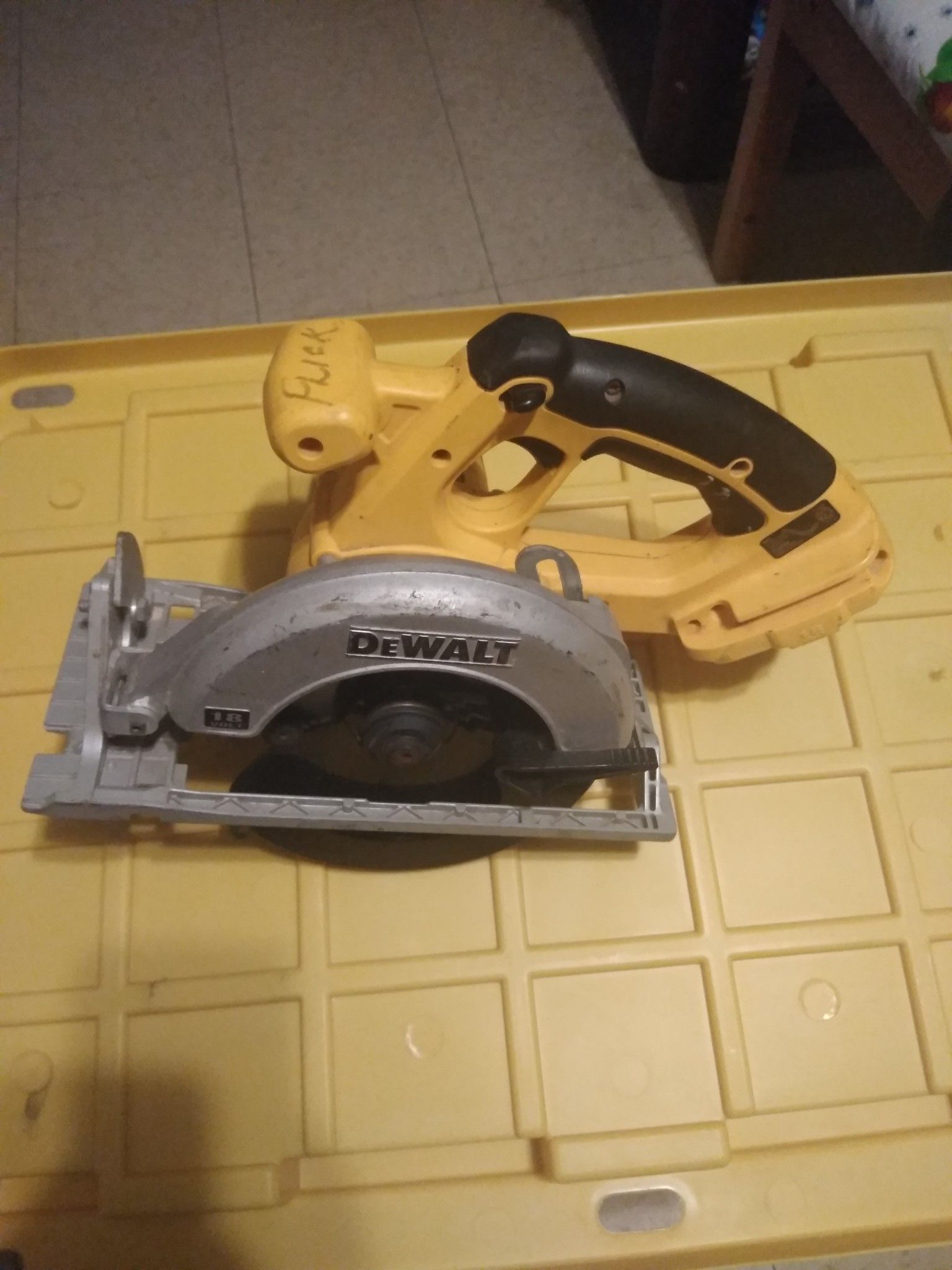 DeWalt Saw 18v